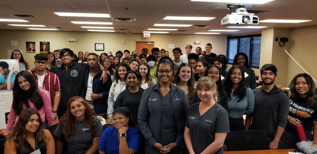 Student participants of the Health Leaders Academy 2022 at UCF College of Nursing