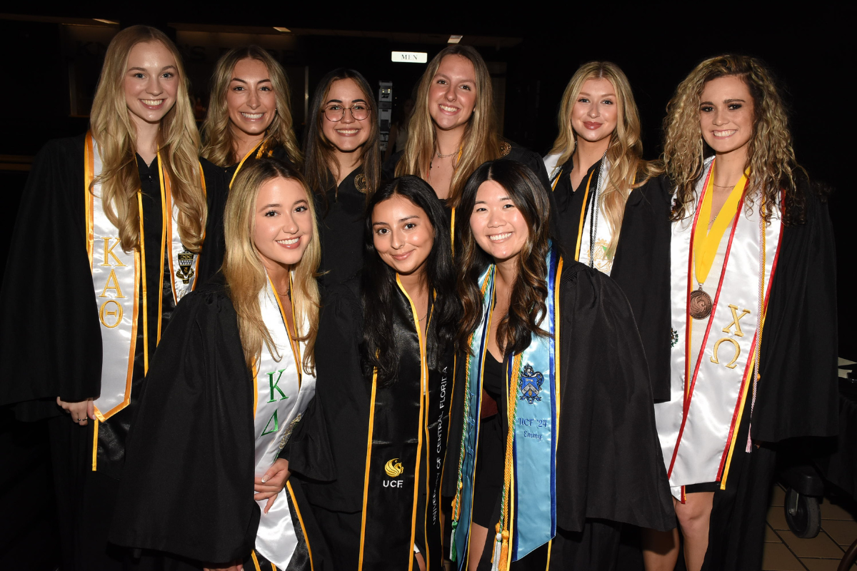 Nursing students that graduated with their degrees and graduate certificates